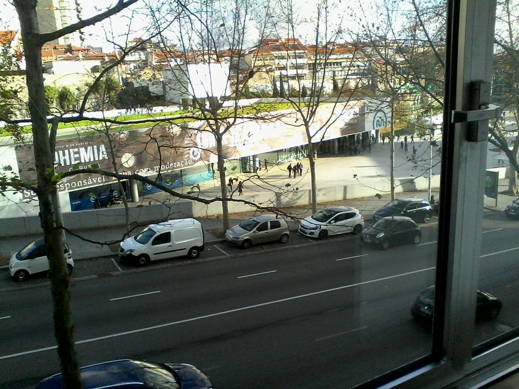 Metro-Apartment Rnal Nº35375 Al-Chamada Para A Rede Movel Nacional Porto Dış mekan fotoğraf